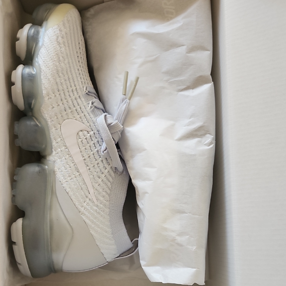 Nike White and Gray VaporMax